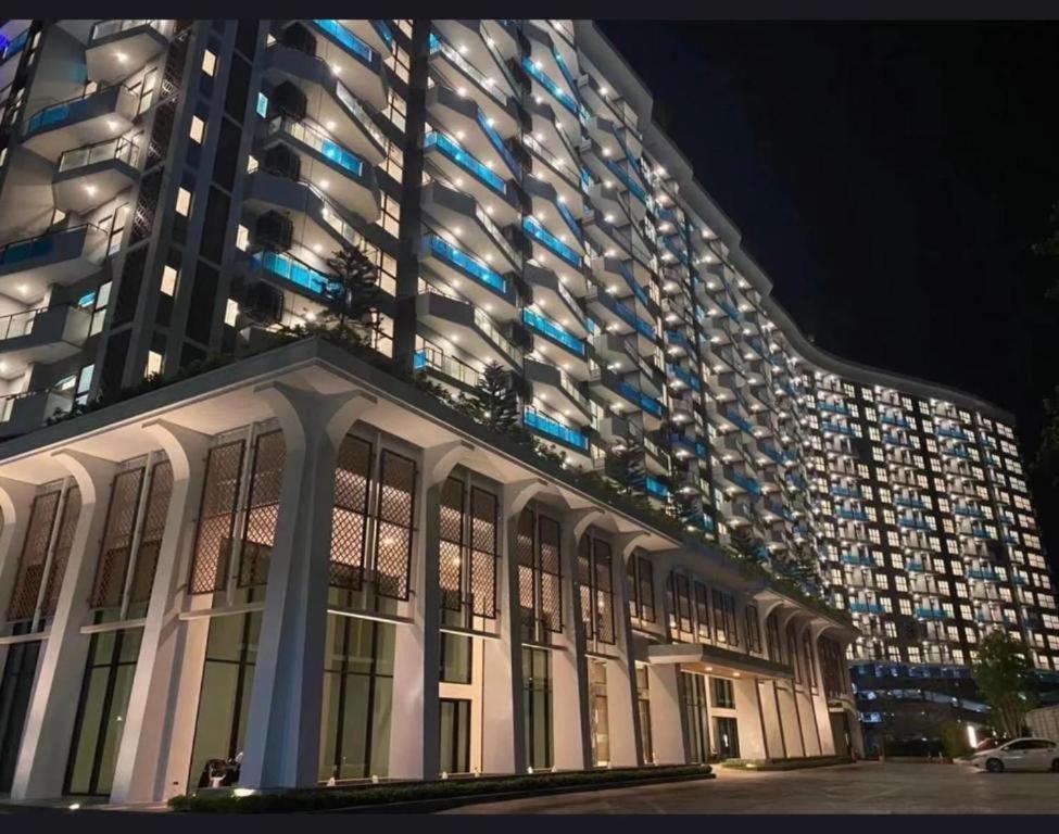 The Astra Sky River Chiangmai_Sky Pool_Old City Appartement Chiang Mai Buitenkant foto